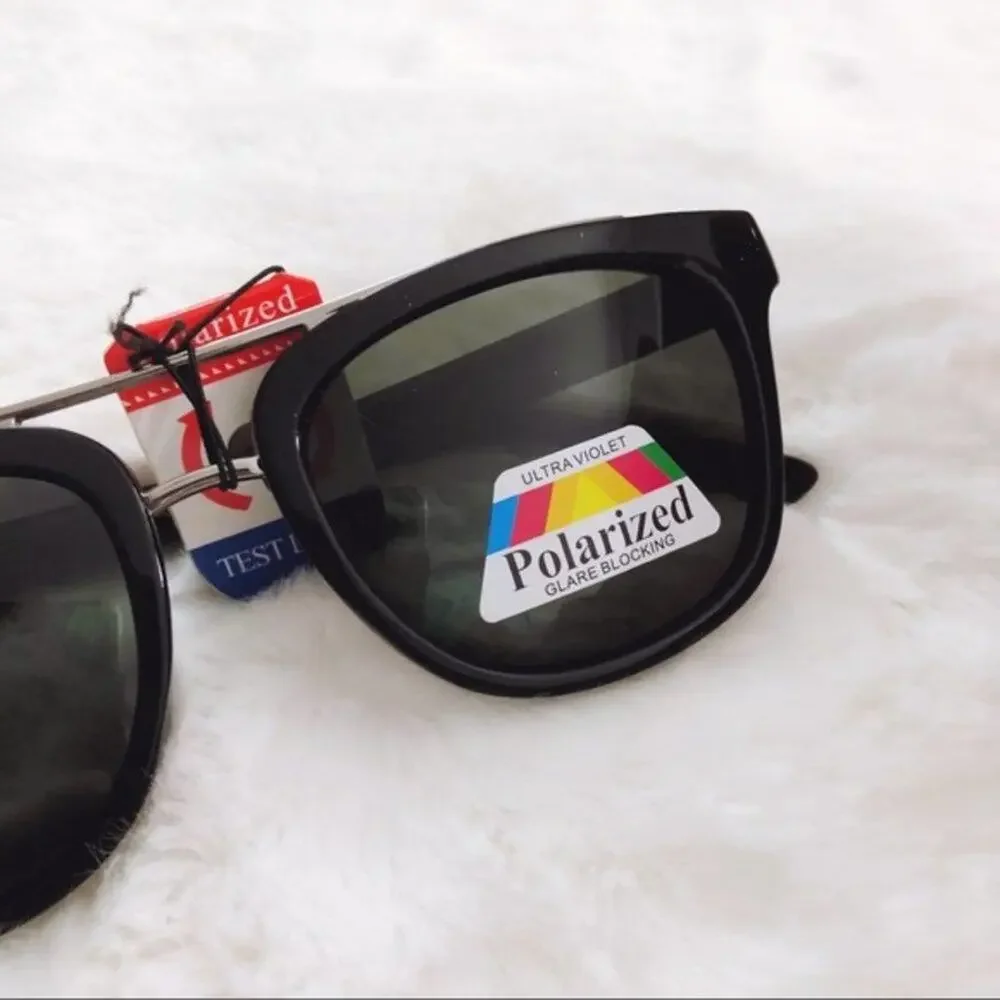 Ashe Glossy Black Polarized Sunglasses - Picture 2 of 10